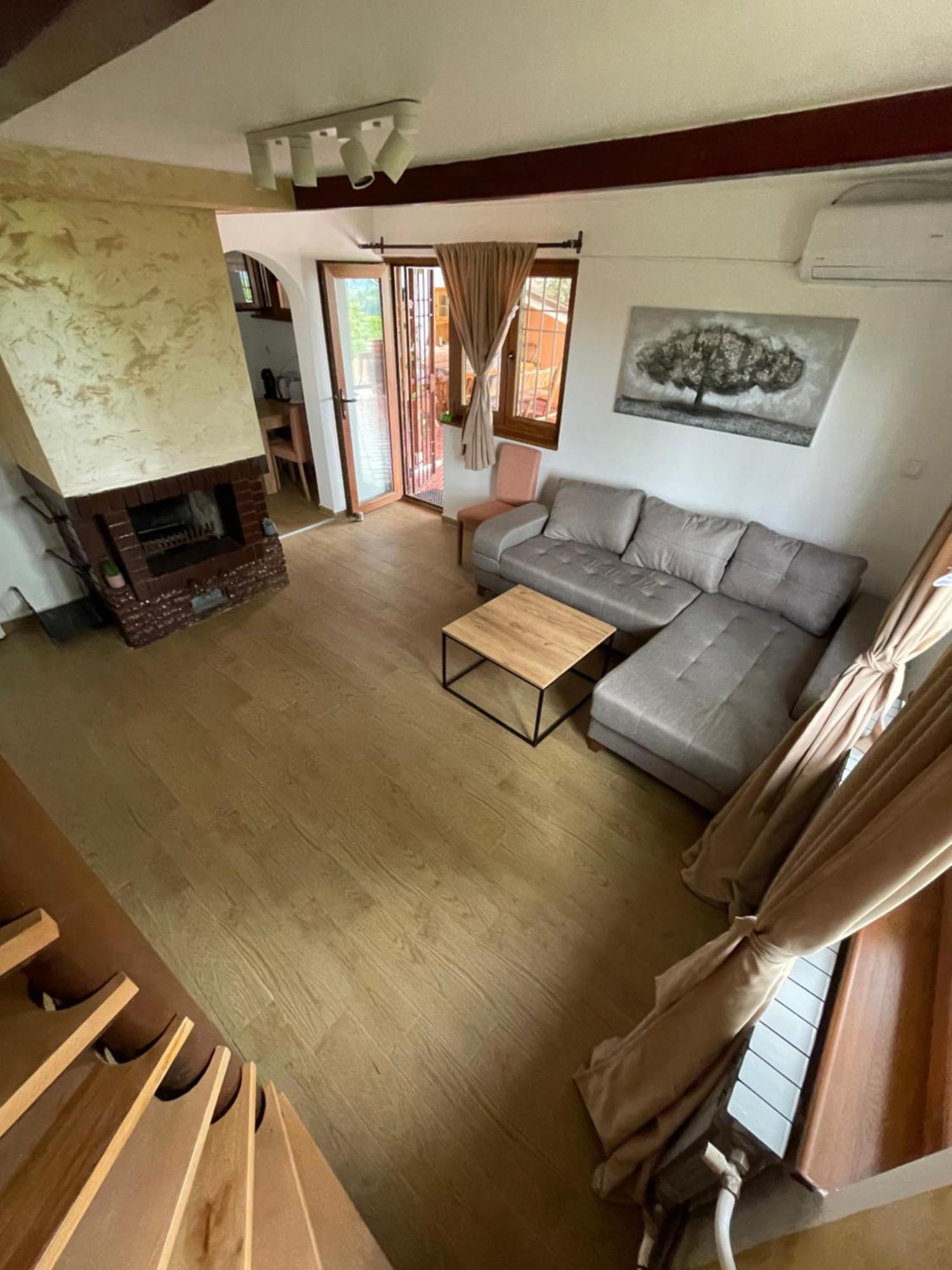 Kuca Na Dan Sa Bazenom Hedonist Place Zaklopaca  Экстерьер фото